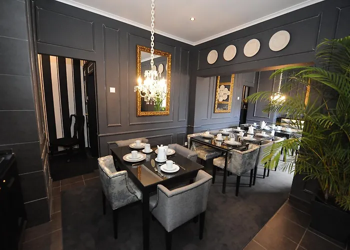 Angra Bed & Breakfast